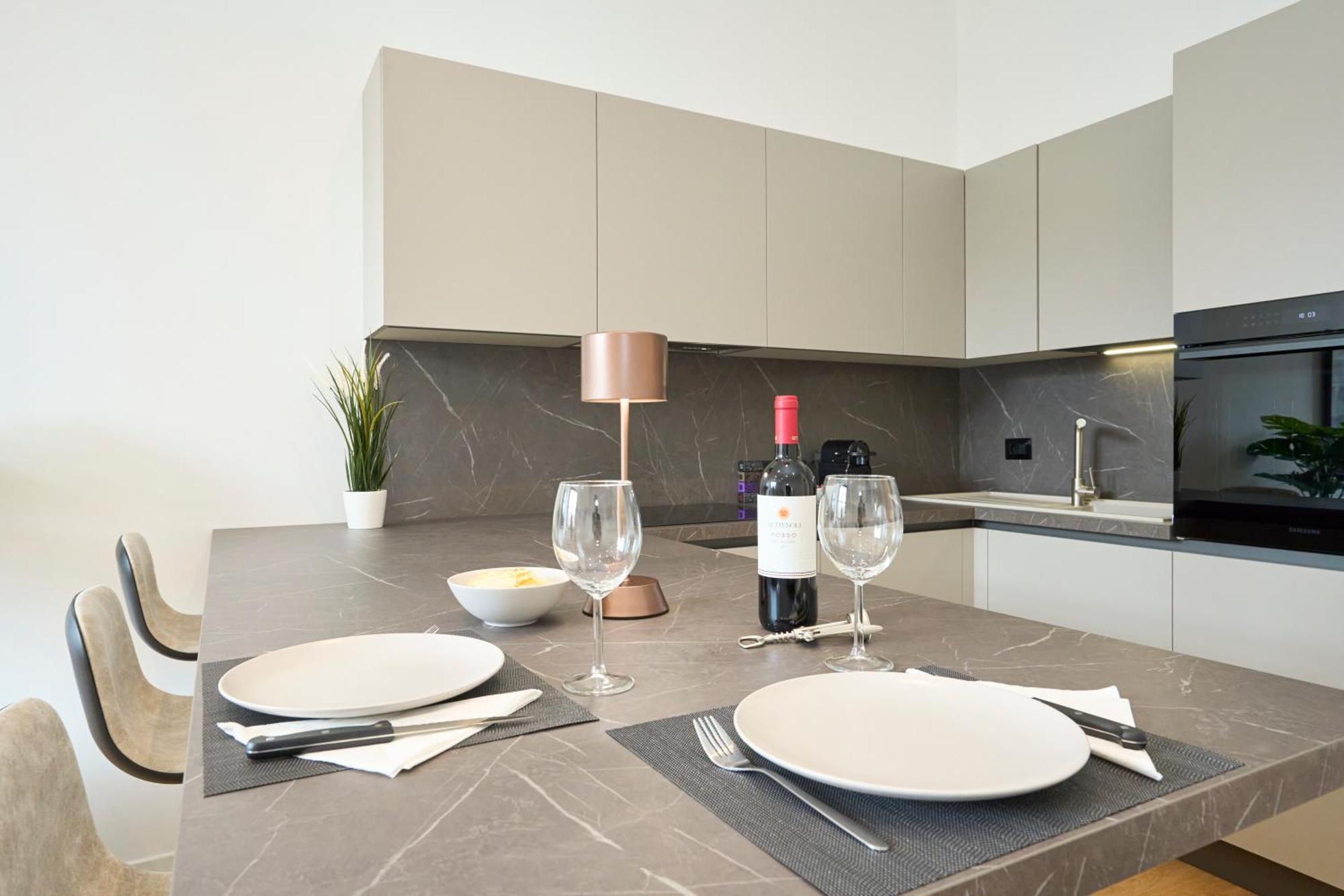 Luxury Design Suite - 20 Minutes From Duomo-Navigli Mailand Exterior foto