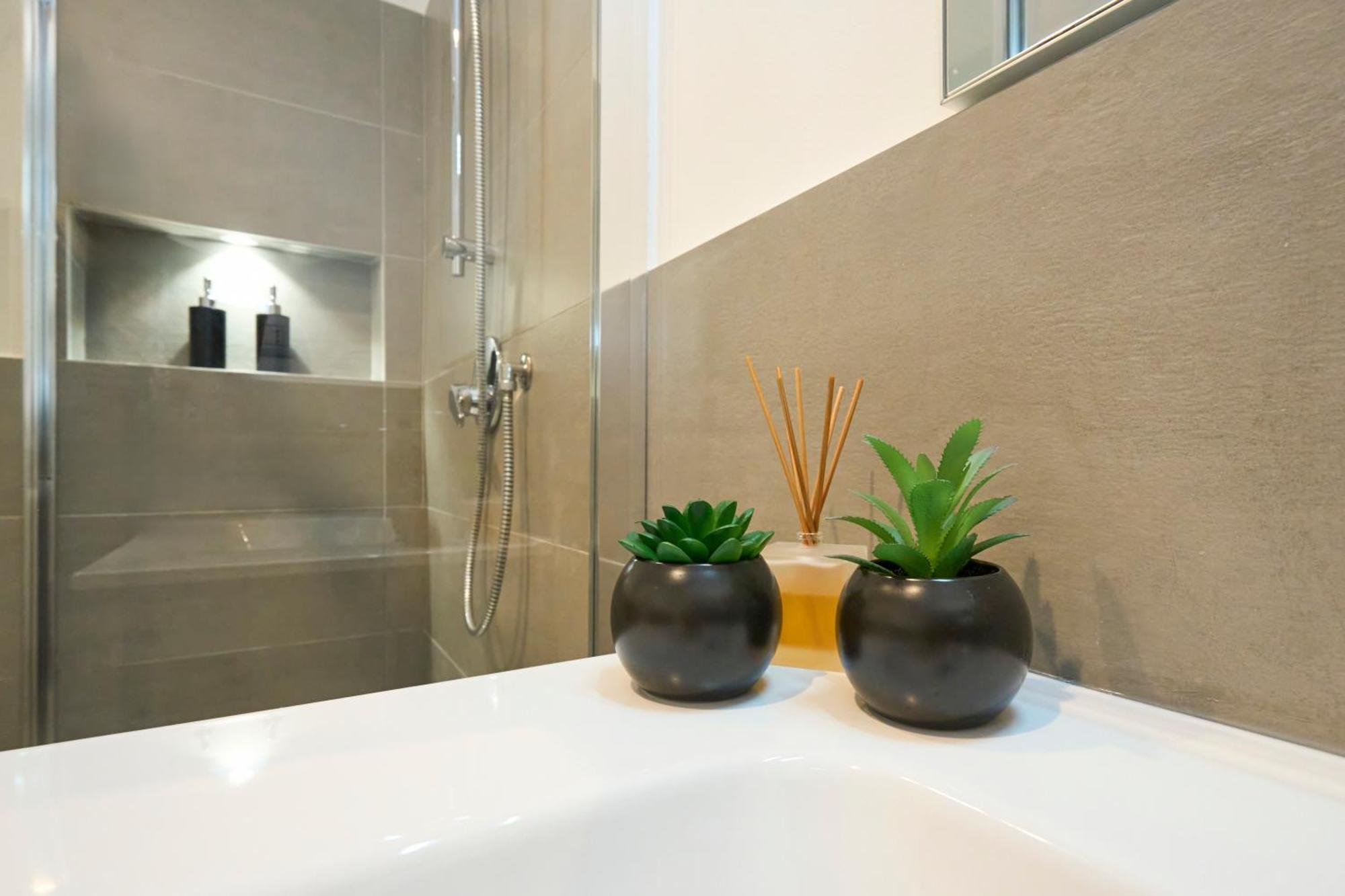 Luxury Design Suite - 20 Minutes From Duomo-Navigli Mailand Exterior foto